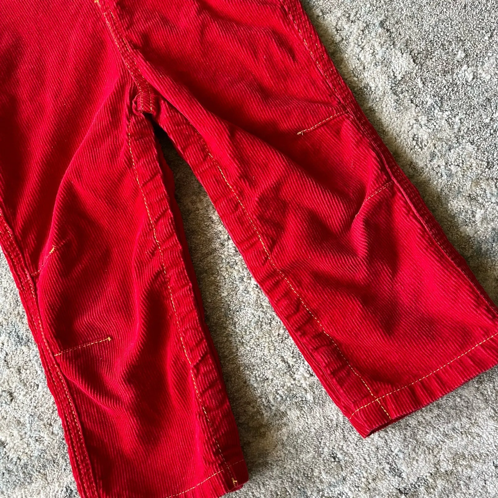 Hanna Andersson Red Corduroy Overalls 90 cm 3T