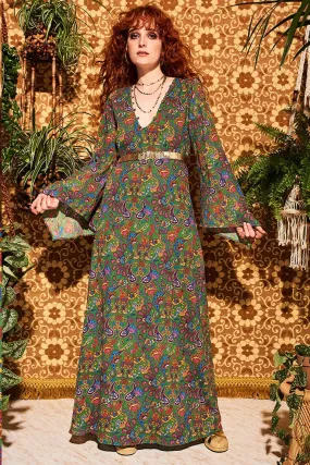 Lady Of The Canyon Green Paisley Maxi Dress