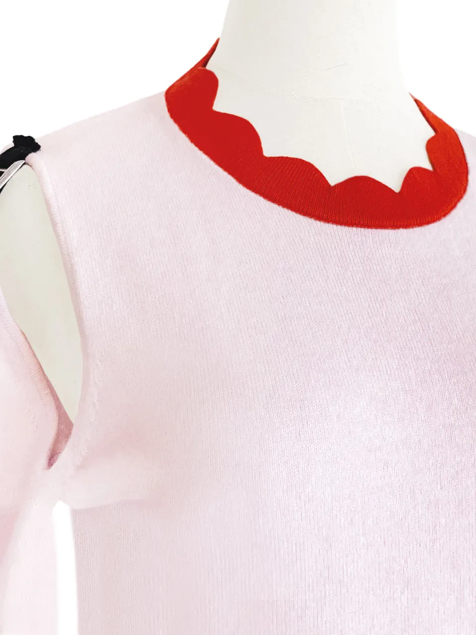 Surprise Sale! Pinky Colourblock Scallop Collar Cold-Shoulder Cashmere Blend Sweater